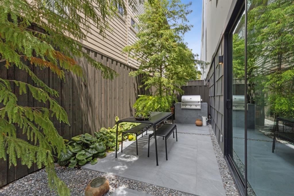 Modern Living Henderson - Residential