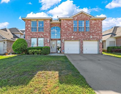 617 Crystal Brook Drive Saginaw TX 76179