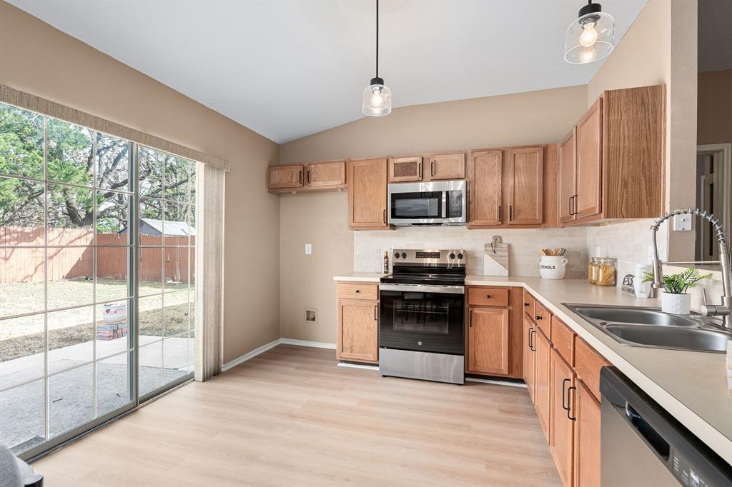 Arbor Ridge - Residential