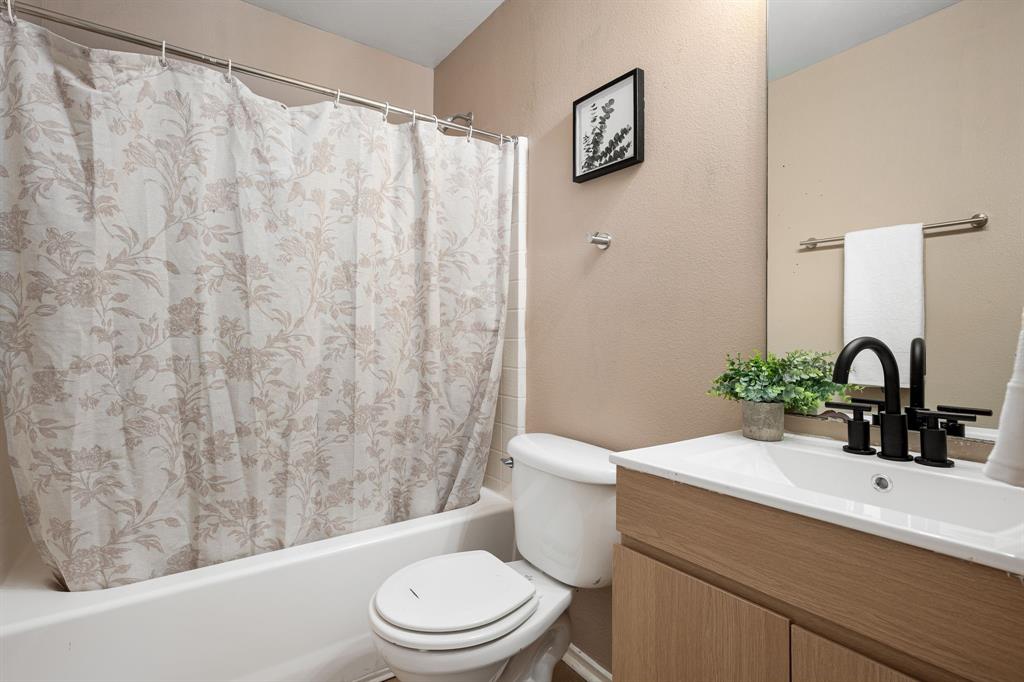 Arbor Ridge - Residential