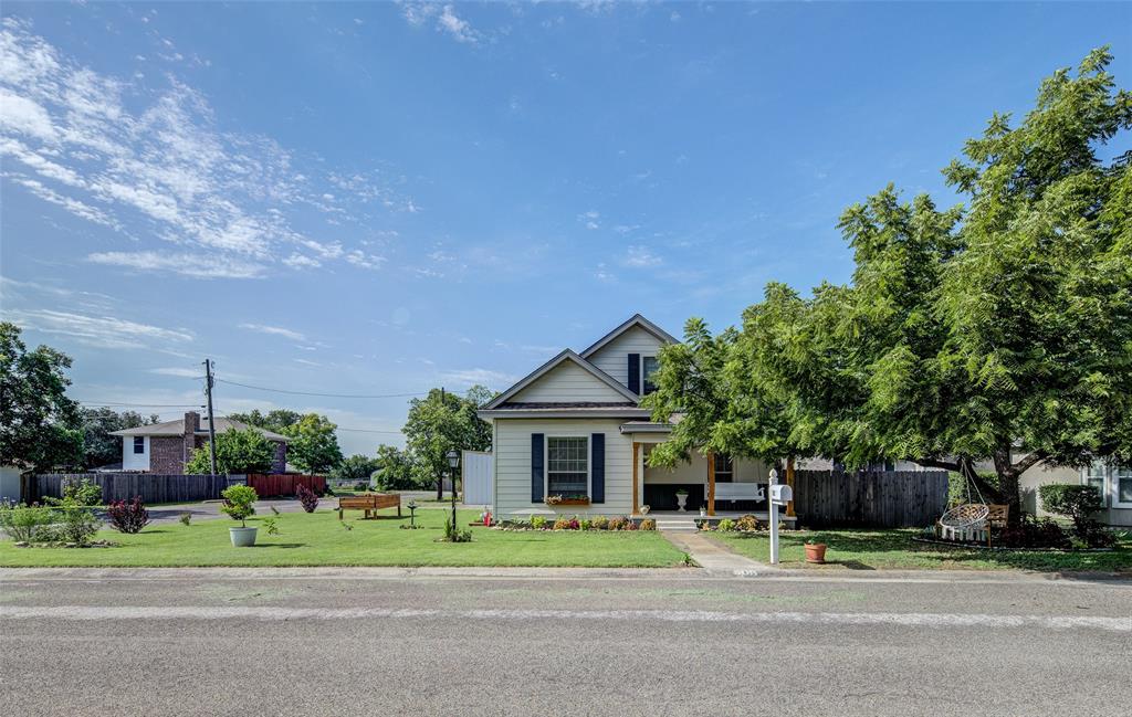 502 E Collom Street