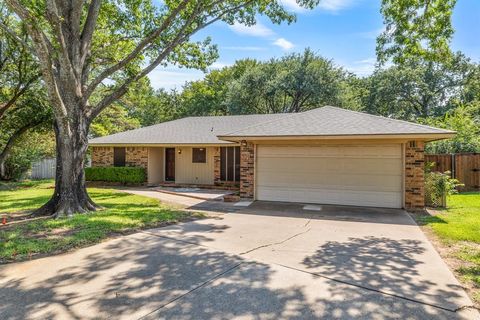 2921 Mesa Verde Trail Grapevine TX 76051