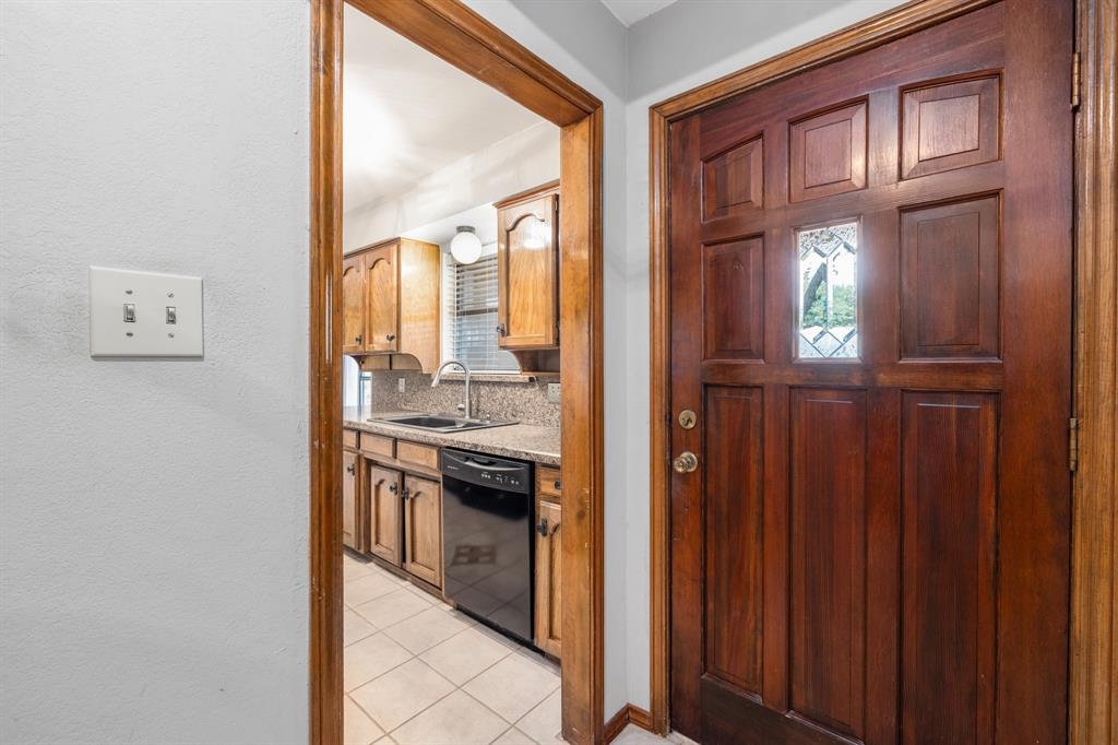 2921 Mesa Verde Trail