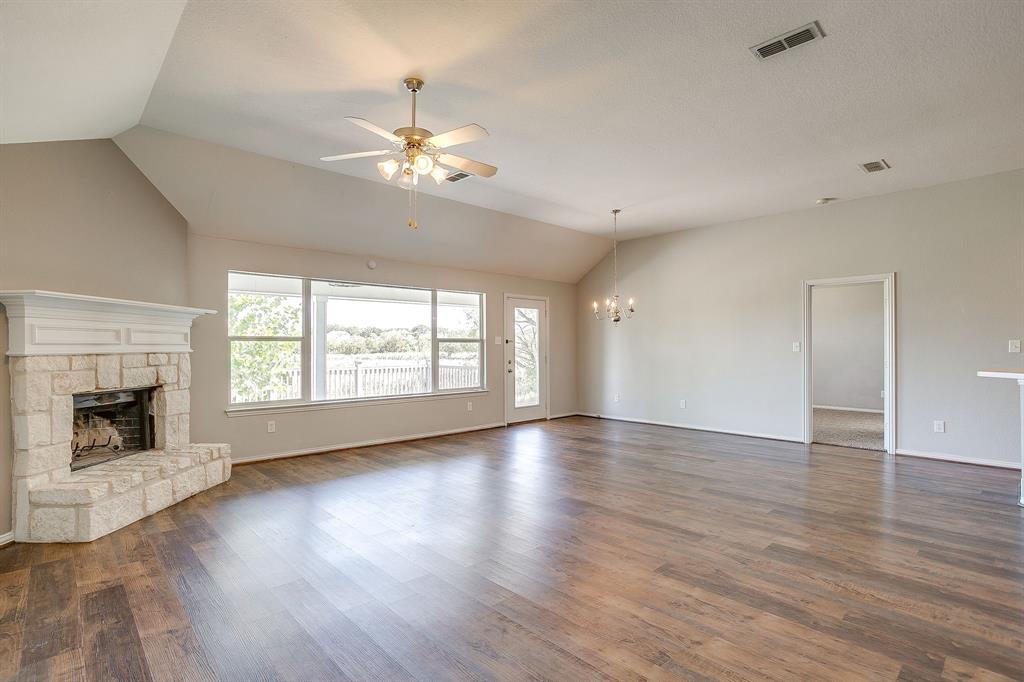 Mountain Valley Lake Tr - Residential Lease