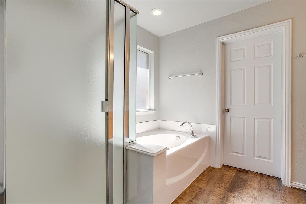 Mountain Valley Lake Tr - Residential Lease