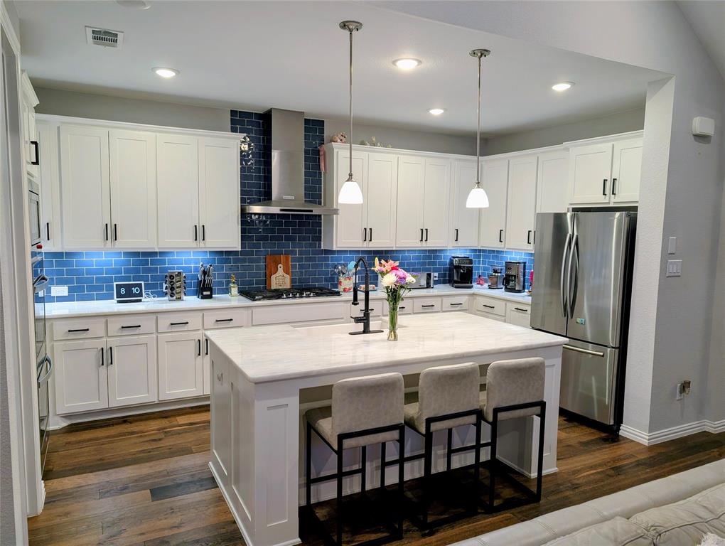 1506 Red Rose Trail