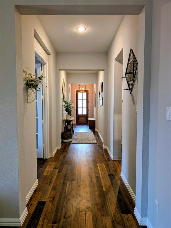 1506 Red Rose Trail