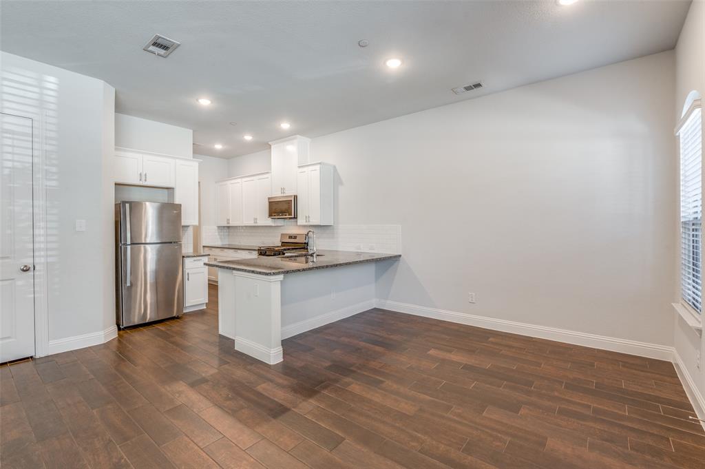 Gables At Ohio - Residential Lease