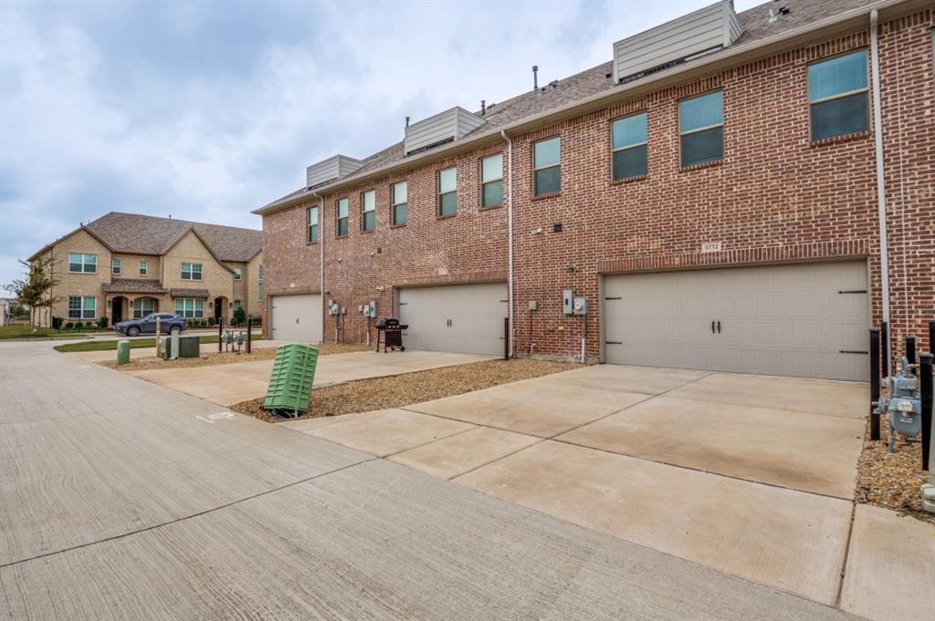 Gables At Ohio - Residential Lease