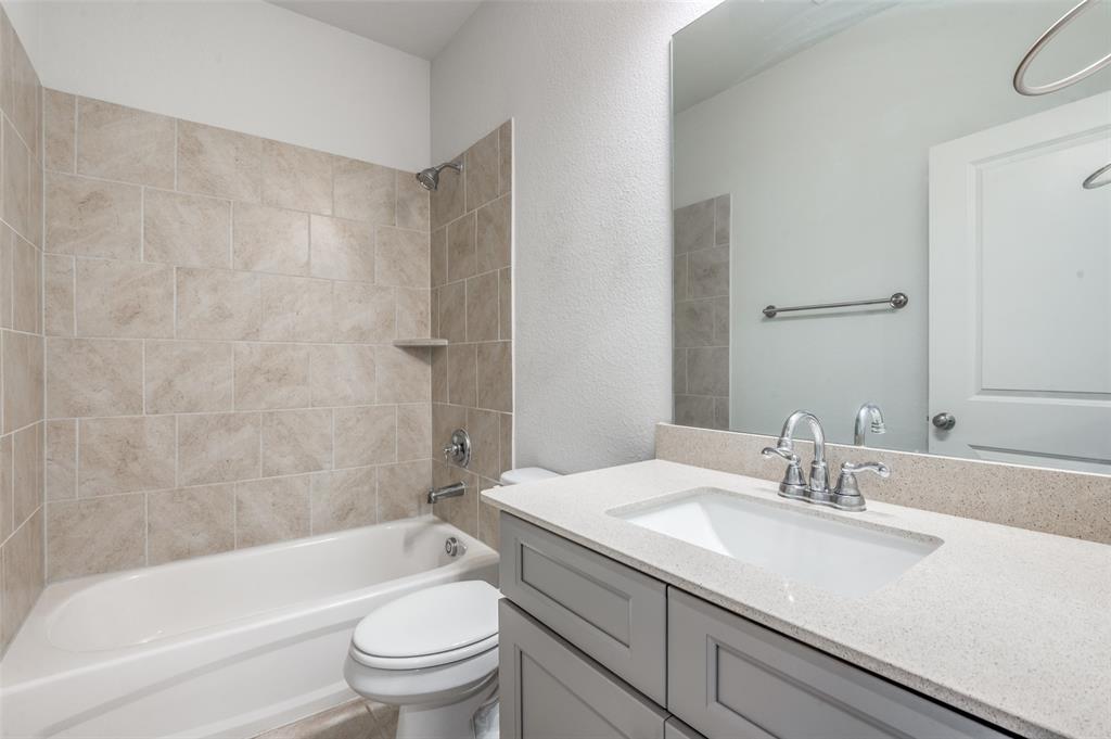 Gables At Ohio - Residential Lease