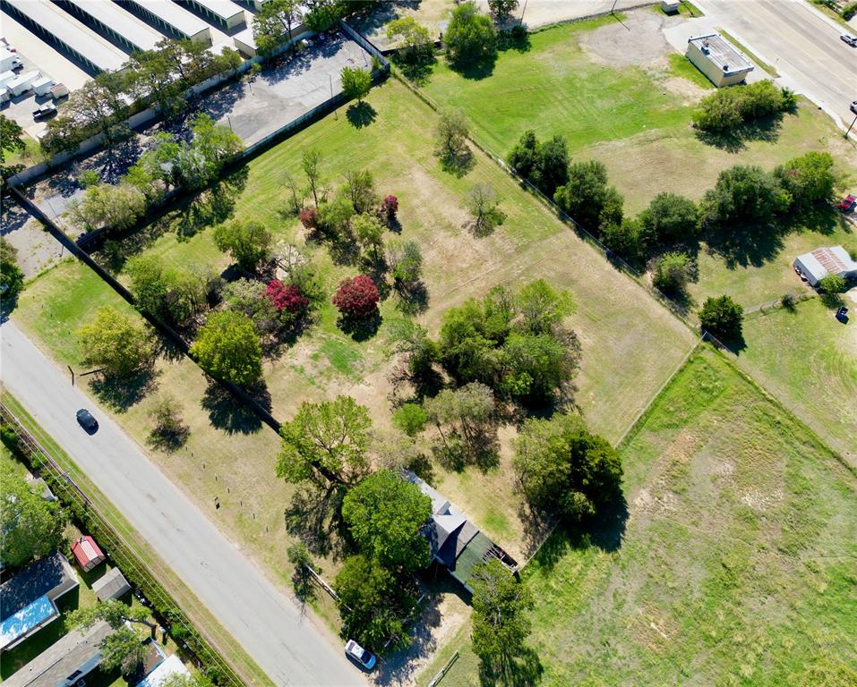 5008 Collett Little Road