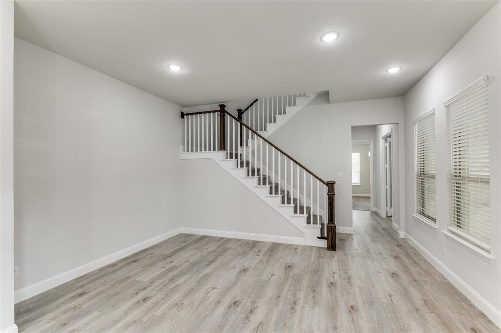 4592 Refugio Drive
