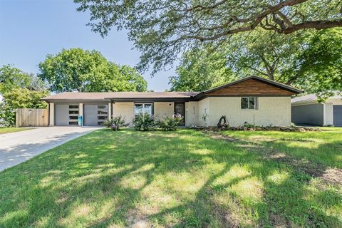 6812 Cumberland Road Fort Worth TX 76116