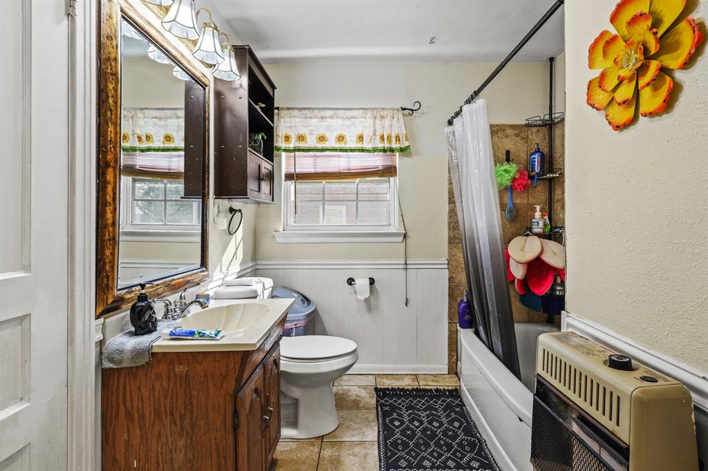 Farmersville Original Donation - Residential