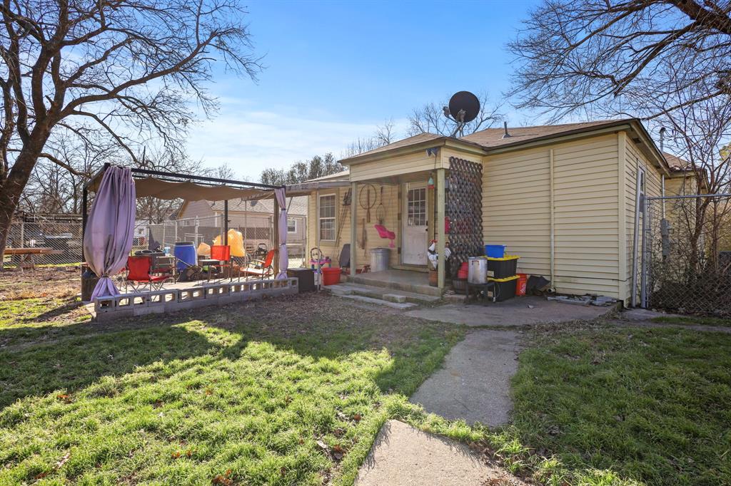 Farmersville Original Donation - Residential