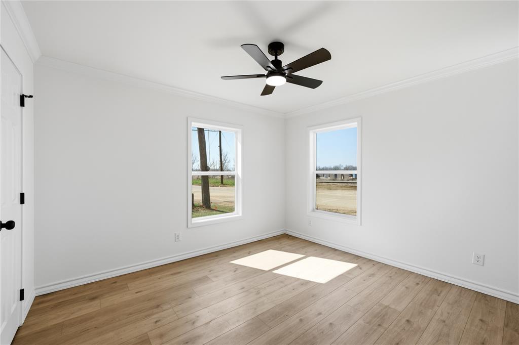 Mcgees Katy Shop Heights - Residential