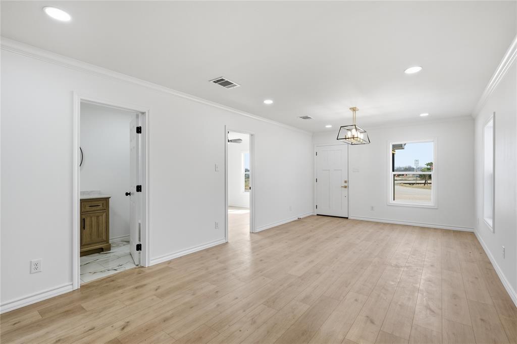 Mcgees Katy Shop Heights - Residential