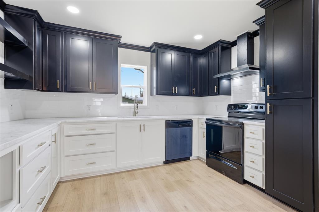 Mcgees Katy Shop Heights - Residential