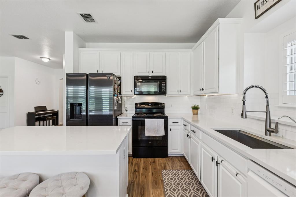 Hidden Cove Ph One - Residential