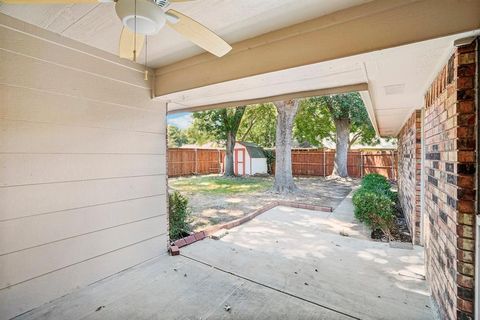 A home in DeSoto