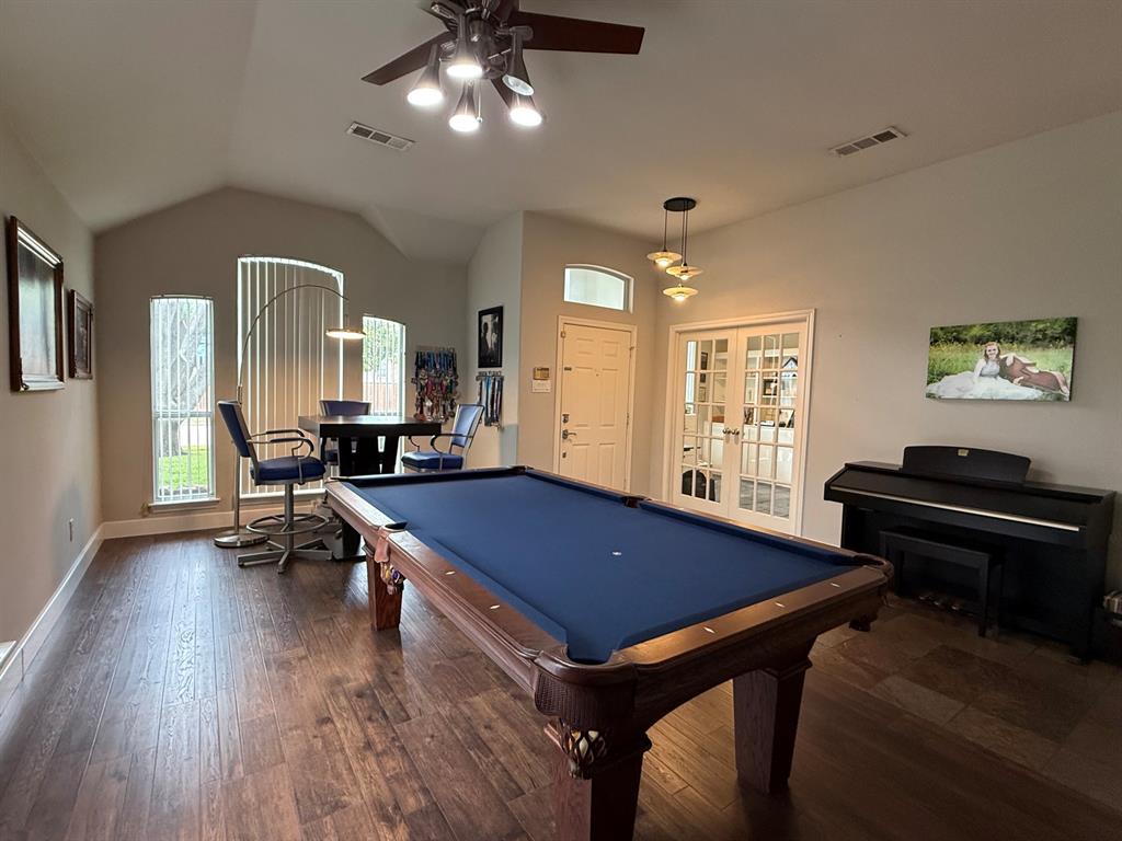 5206 Plantation Lane