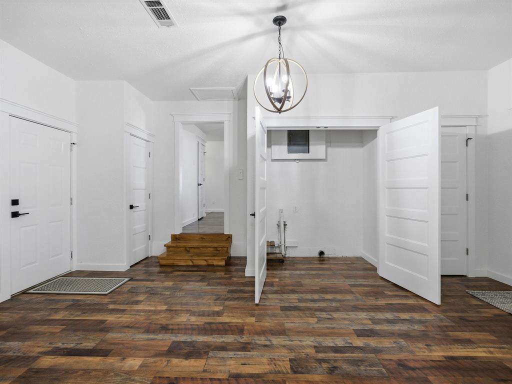 Balcoms Ed - Residential