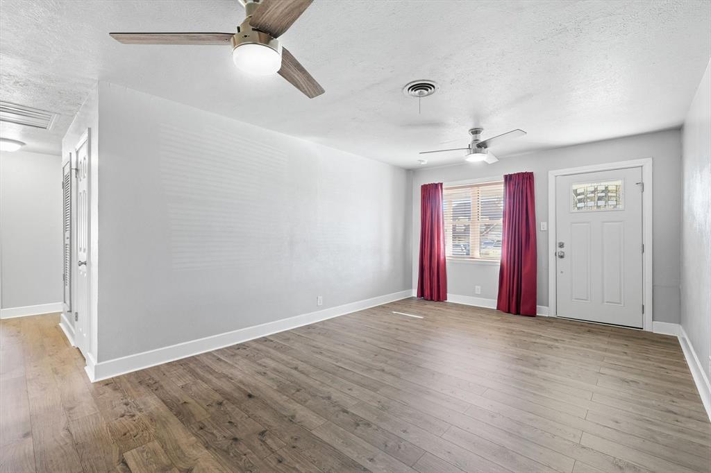 Walker Oaks Add - Residential