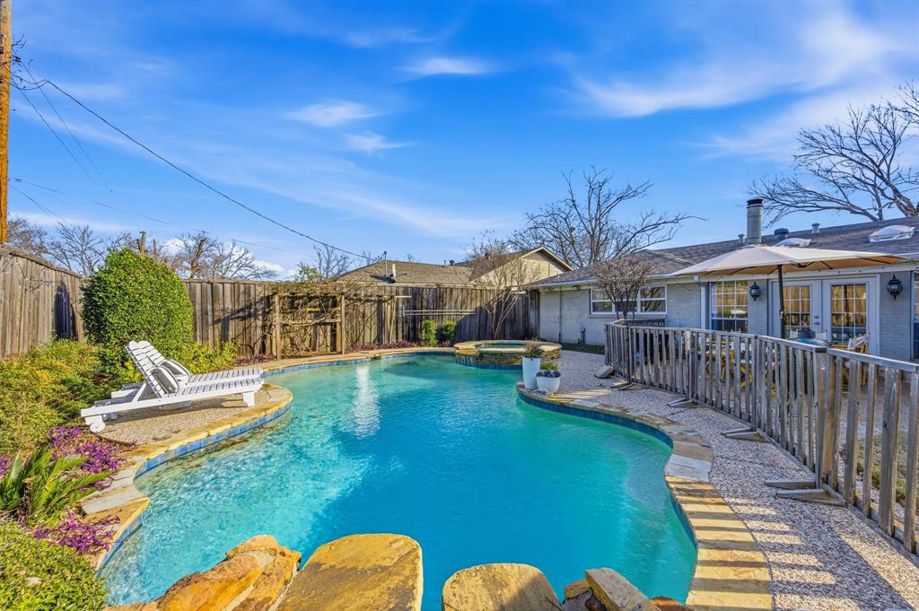 Lake Highlands North - Residential