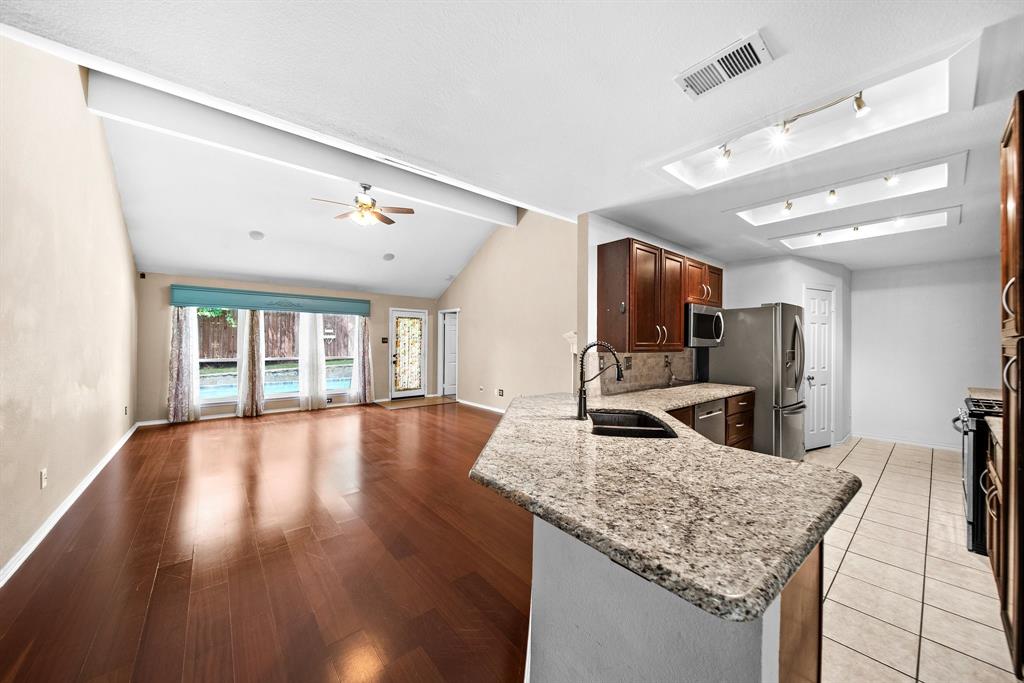 Thousand Oaks Ph I - Residential