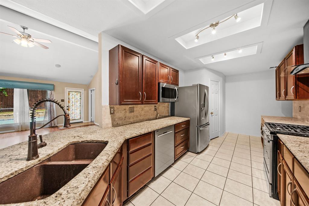 Thousand Oaks Ph I - Residential