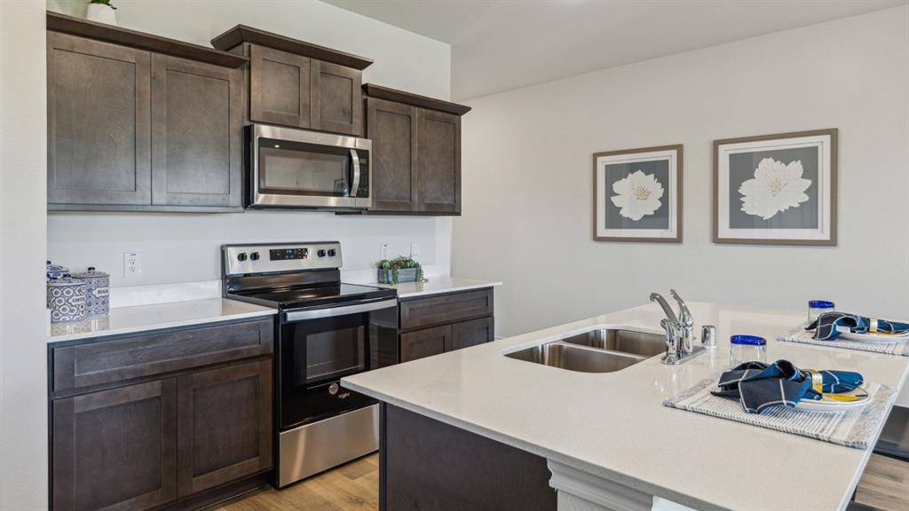 Waverly Estates - Residential