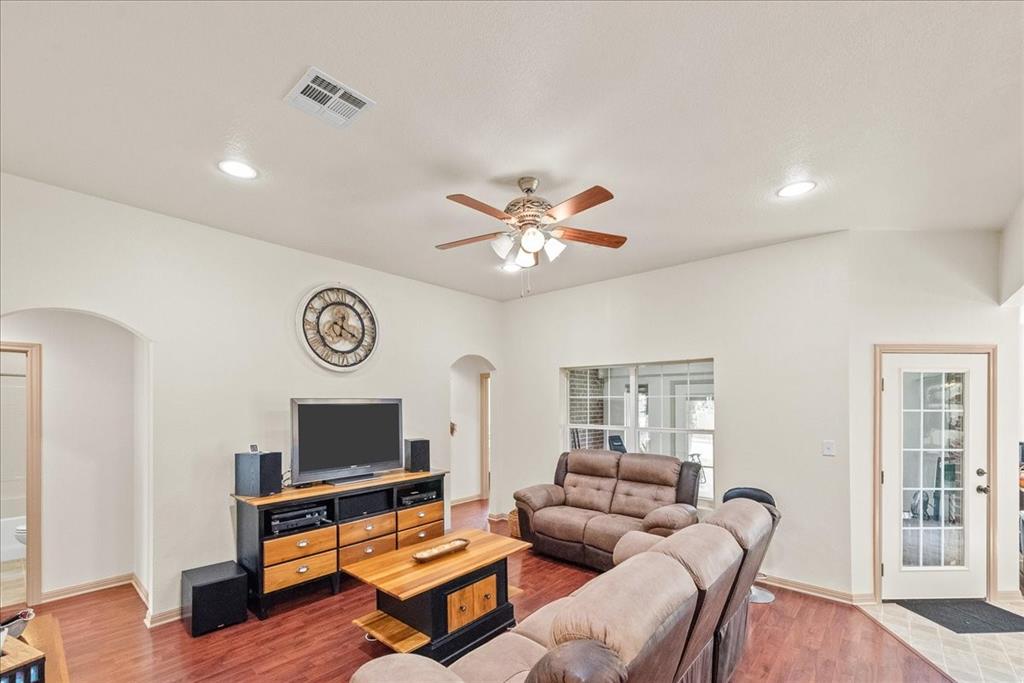 201 Eagle Point Court