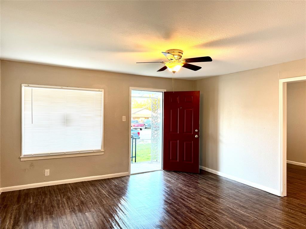 5433 Houghton Avenue