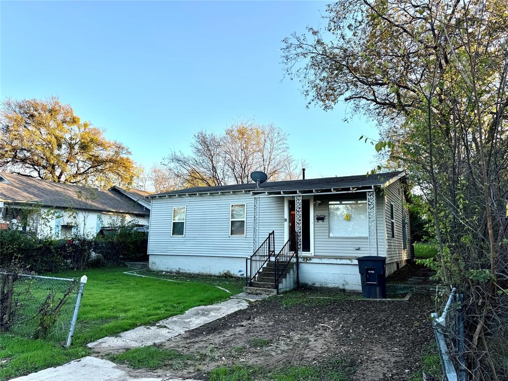 5433 Houghton Avenue