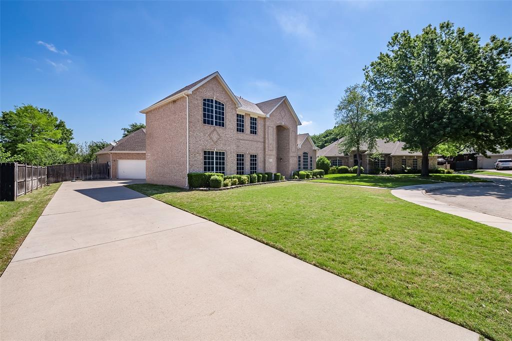 Crowley, Texas 76036, United States, 4 Bedrooms Bedrooms, ,3 BathroomsBathrooms,Residential,Pending,117127
