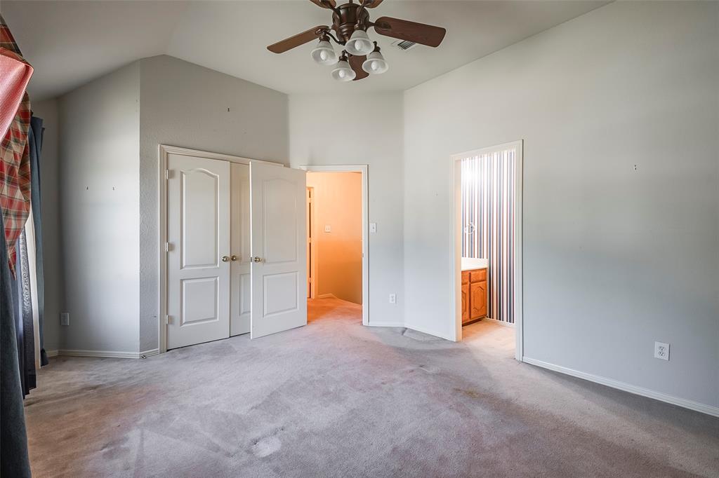 Crowley, Texas 76036, United States, 4 Bedrooms Bedrooms, ,3 BathroomsBathrooms,Residential,Pending,117127