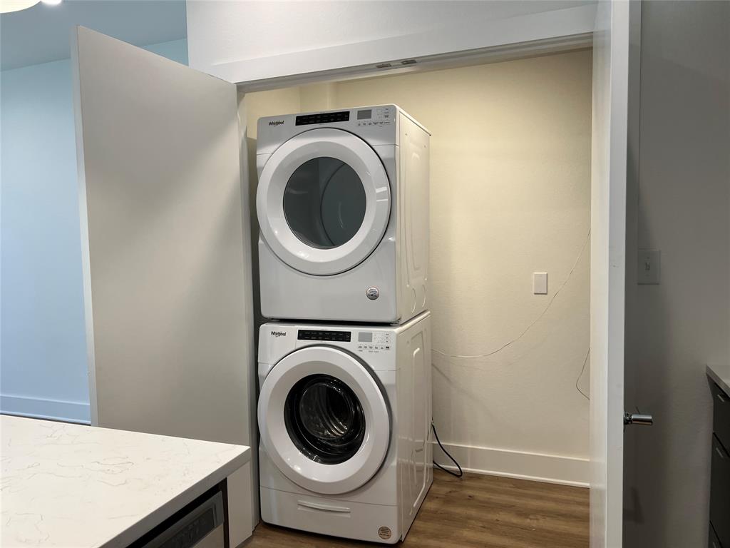 Crescent Crk Villas - Residential Lease