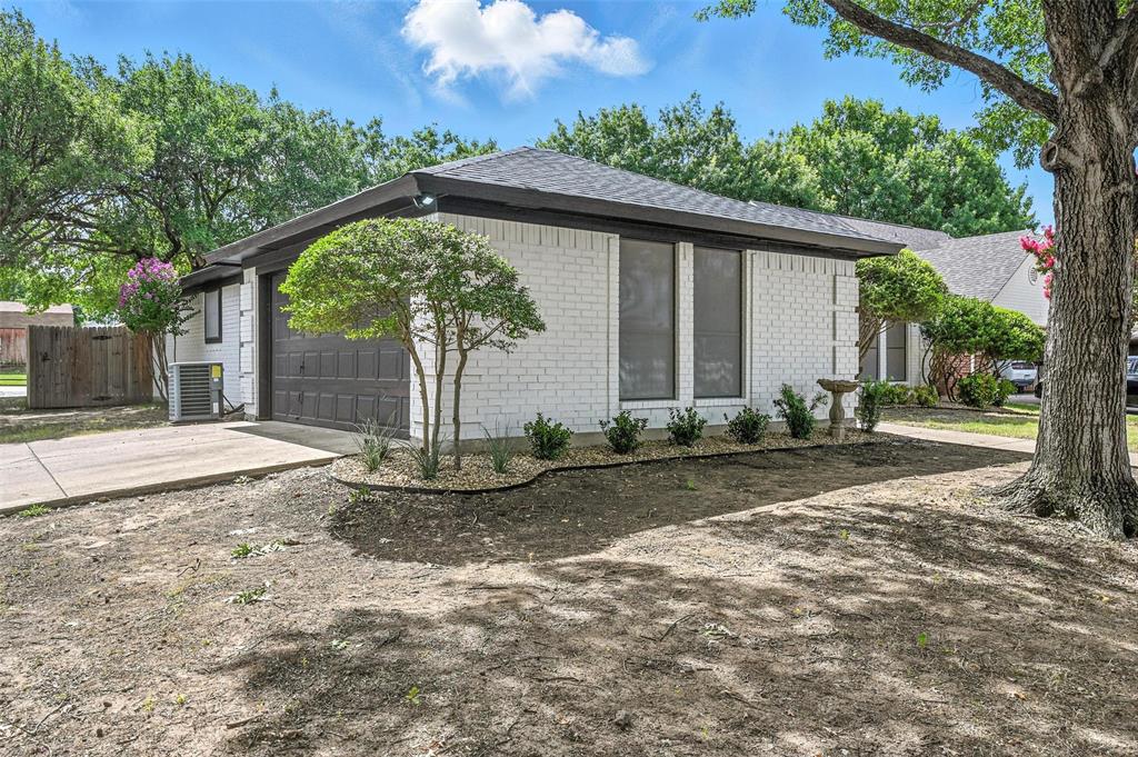 7758 Crestview Court