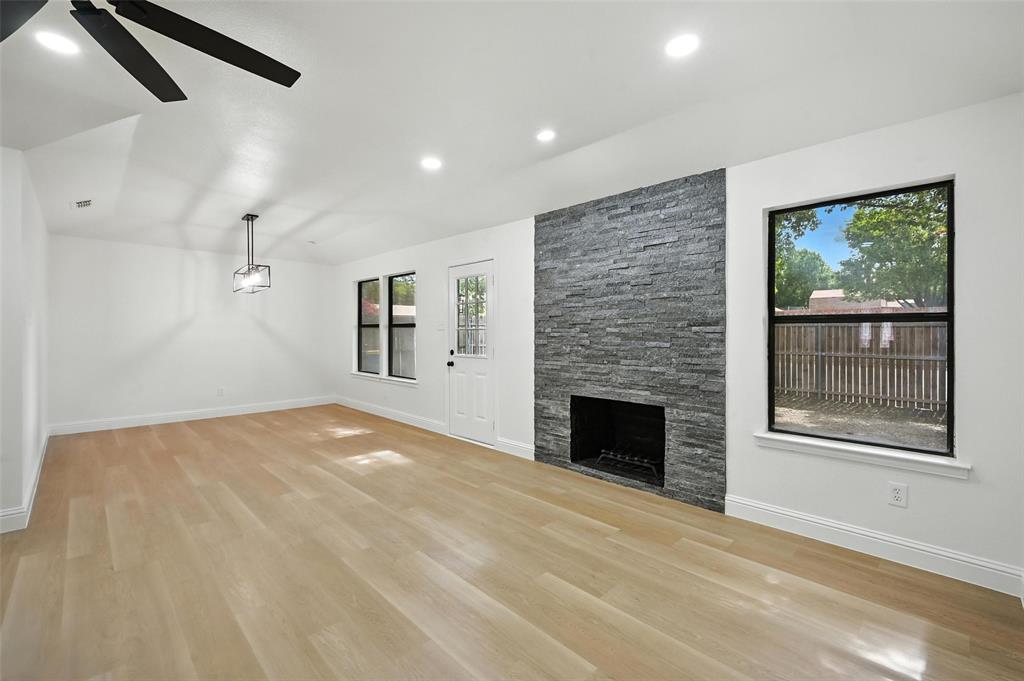 7758 Crestview Court