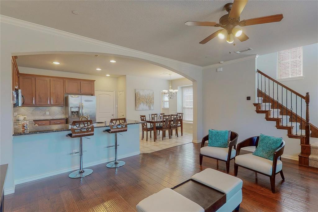 Lake Ridge Town Homes - Residential