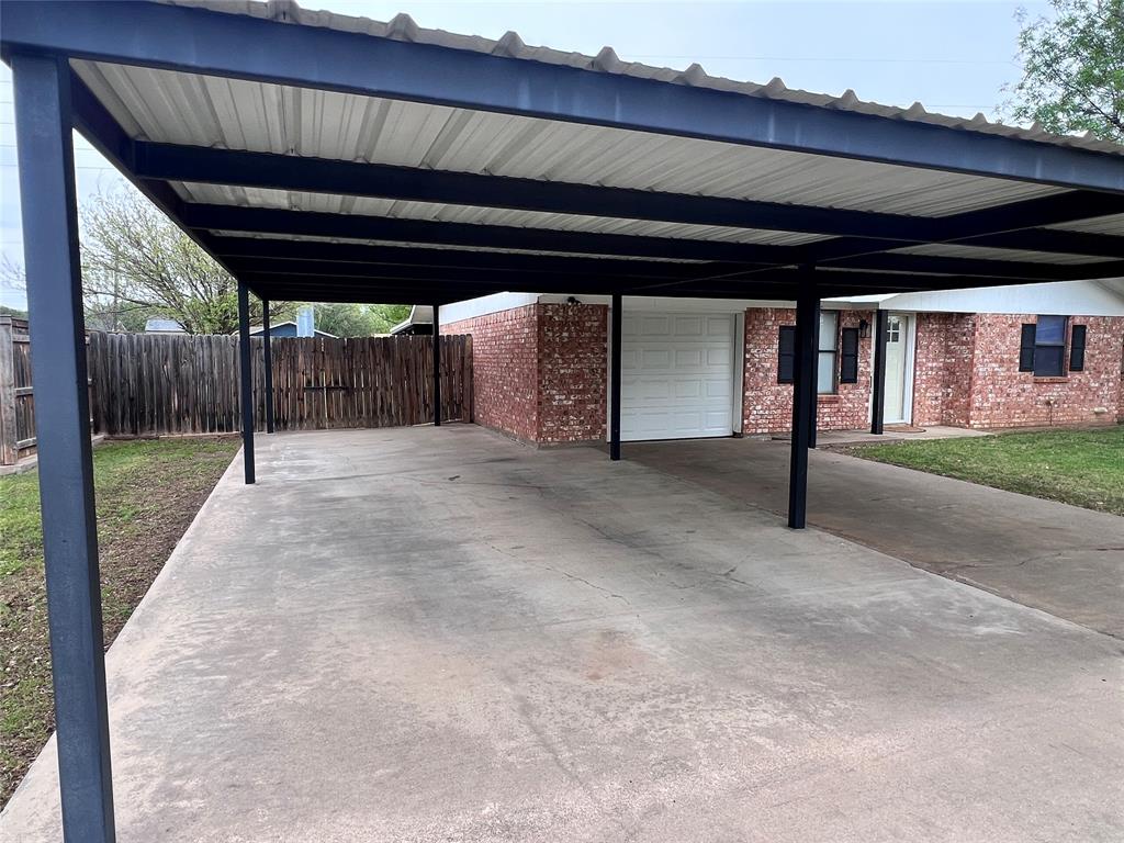 113 Candlestick Drive