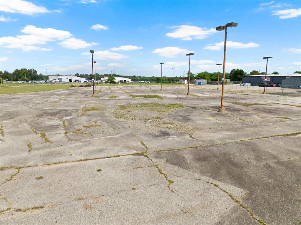 City - Commercial Sale