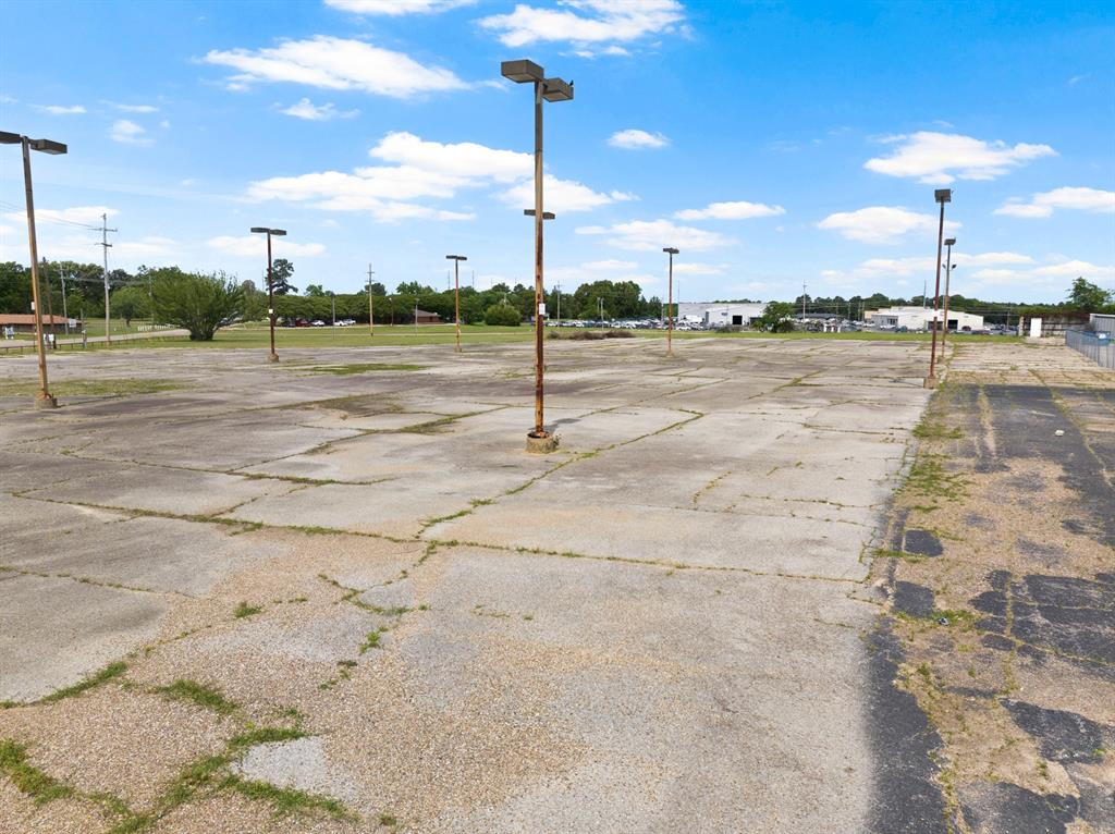 City - Commercial Sale