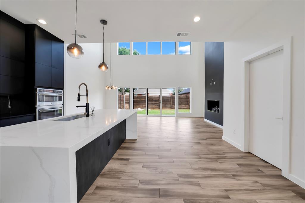8356 Fairview Drive