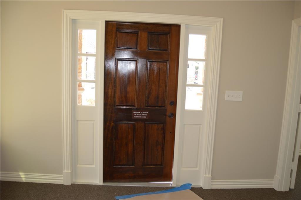 PRESTON CIRCLE OFFICE PARK LLC - Commercial Lease