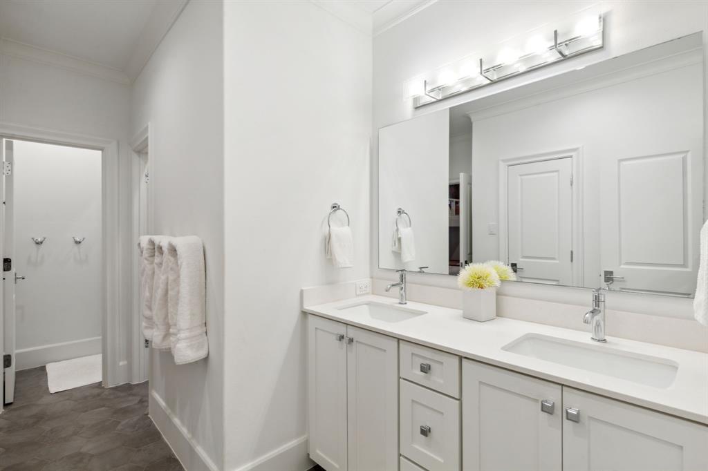 Long Cove - Residential