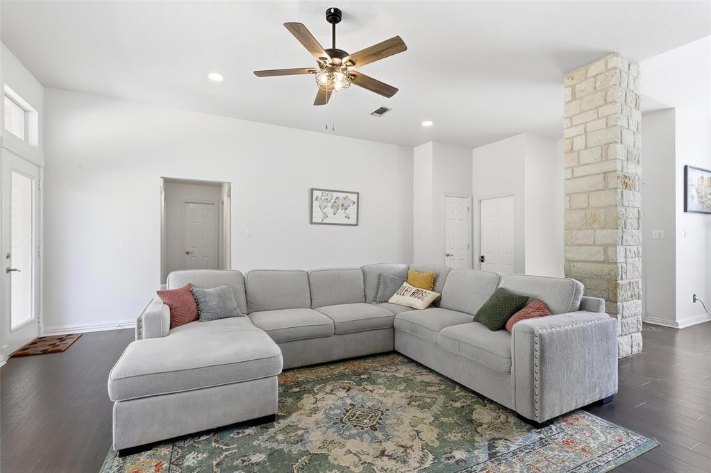 Cedar Rock - Residential