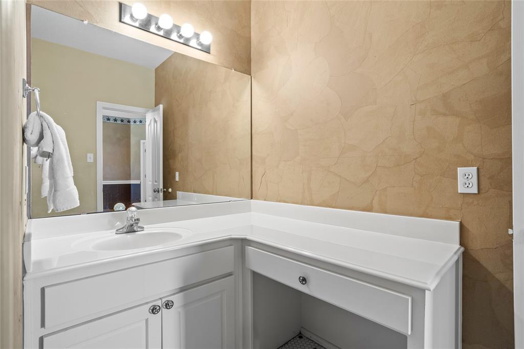 Roberts, Mark R. - Residential