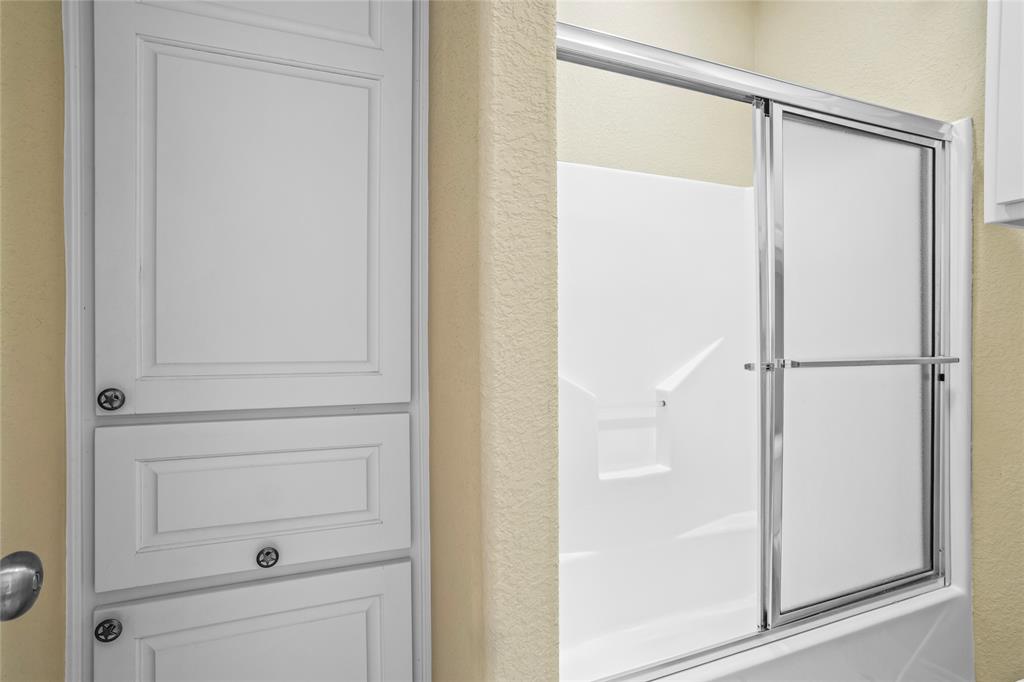 Roberts, Mark R. - Residential