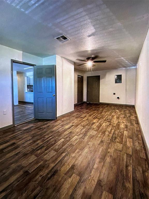 Lynwood - Residential